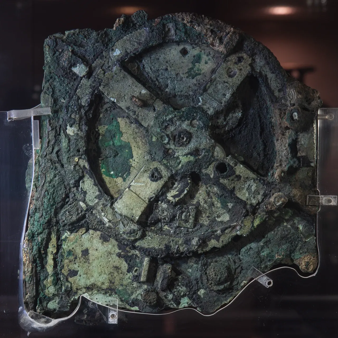 Fragmento A do mecanismo de Anticítera, Museu Arqueológico Nacional de Atenas